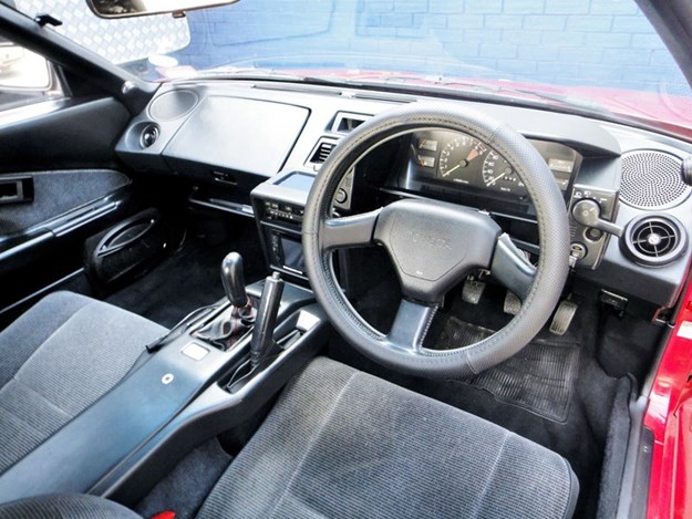 Toyota-MR2-interior.jpg