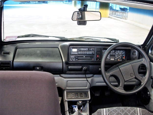 Golf-Cabrio-interior.jpg