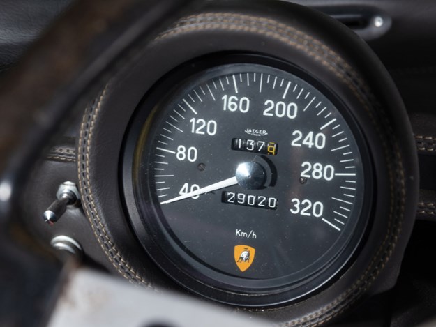 Lamborghini-Miura-interior-odo.jpg