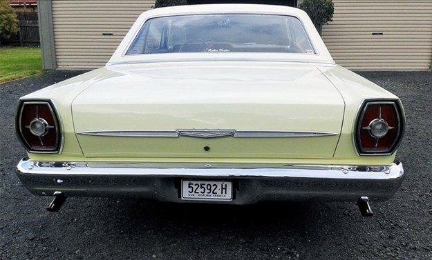 Ford-Galaxie-rear.jpg