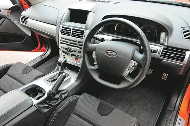 fpv-fg-gt-interior.jpg