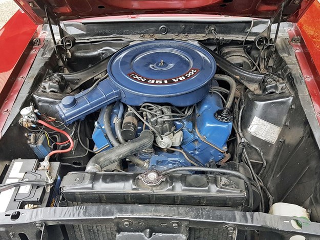 Mercury-Cougar-engine.jpg