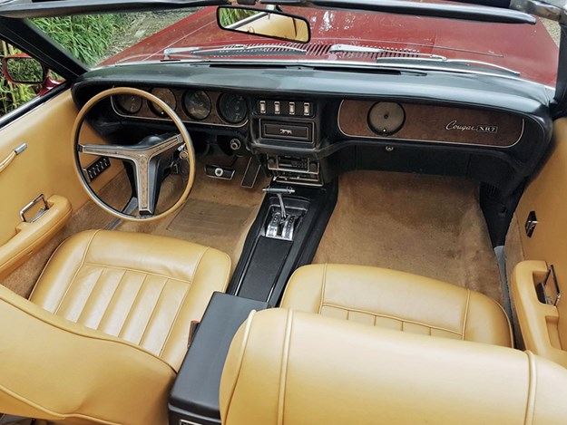 Mercury-Cougar-interior.jpg