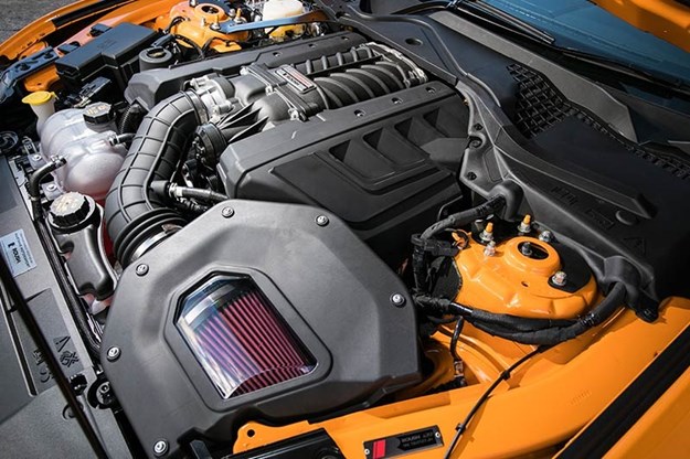 roush-mustang-engine-bay.jpg