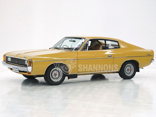 Shannons-Melbourne-Summer-Charger.jpg