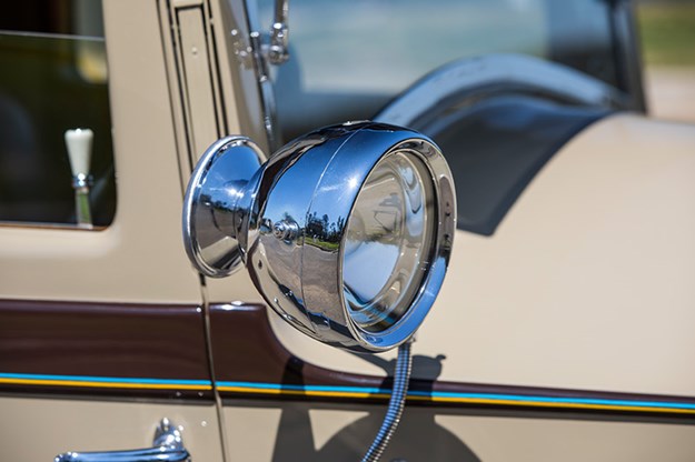 rolls-royce-phantom-light-2.jpg