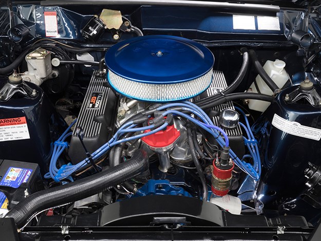 Rothmans-XA-engine.jpg
