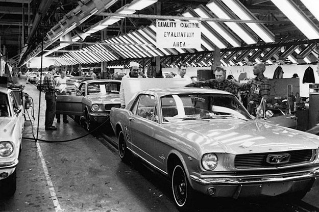 ford-mustang-production-line-2.jpg