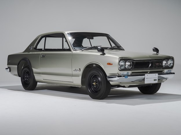 70s Datsuns set international records in Tokyo auction