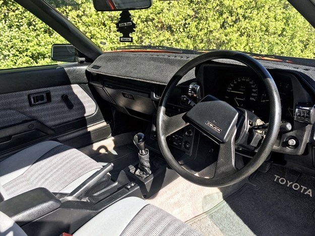 Toyota-A60-Celica-interior-front.jpg