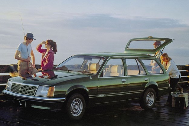 holden-commodore-wagon.jpg