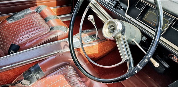 C:\Users\aaffat\Documents\Chrysler-VE-Valiant-VIP-interior.jpg