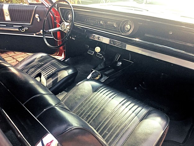 Chevrolet-Impala-SS-interior.jpg