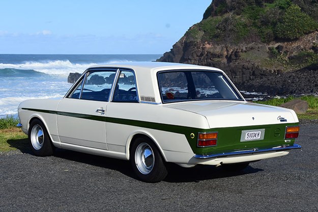 ford-cortina-rear-2.jpg