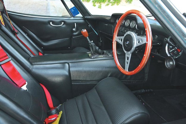 R:WebWebTeamMaryMotoringUC 261 to 399UC 285marcos-interior.jpg