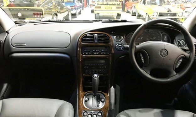 WH-Statesman-interior.jpg