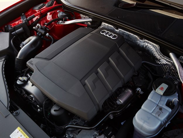 Audi-A6-engine.jpg