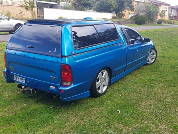 AUIII-XR8-Falcon-rear-side.jpg