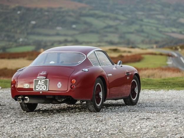 Aston-Martin-DB4-GT-Zagato-rear-side.jpg