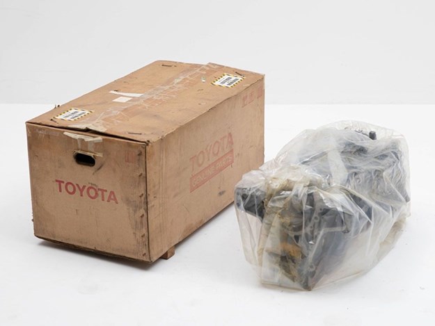 BHauction-rare-spares-Toyota-engine.jpg