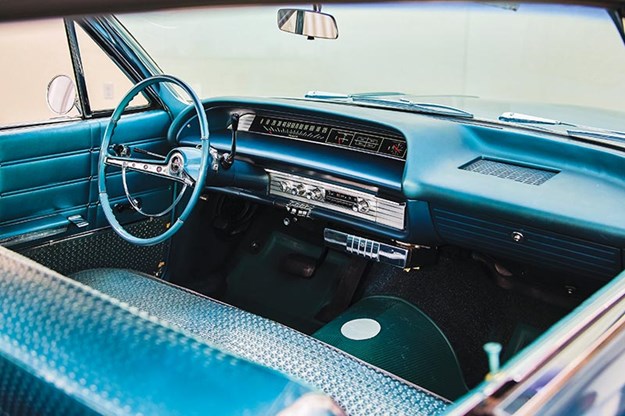 chevrolet-impala-interior.jpg