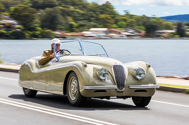 jaguar-xk120-onroad.jpg