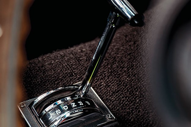 ford-falcon-xt-gt-shifter.jpg
