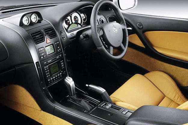 hsv-coupe-4-interior.jpg