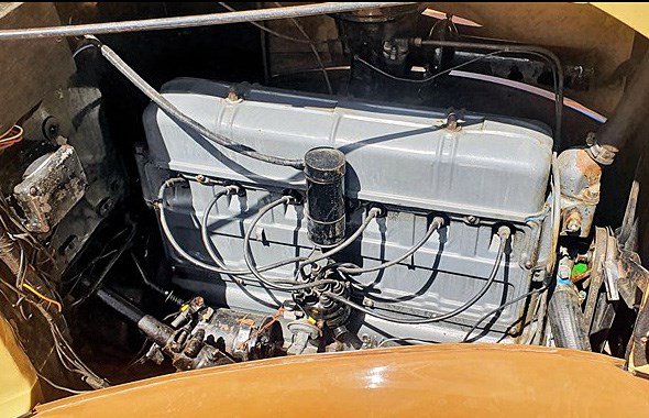 chev van engine.jpg