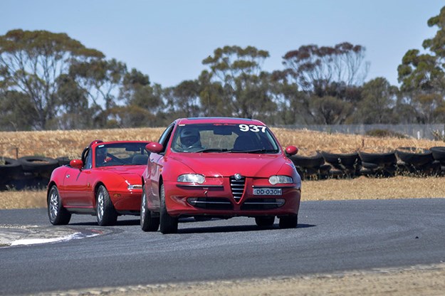 Alfa Romeo 147 track attack