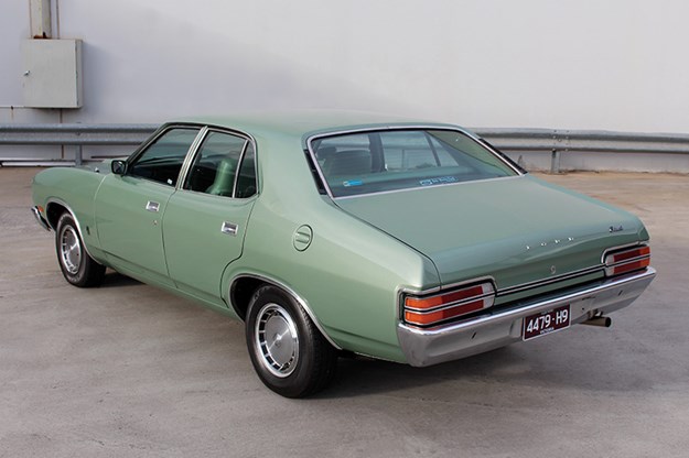 ford-xd-fairmont-rear.jpg