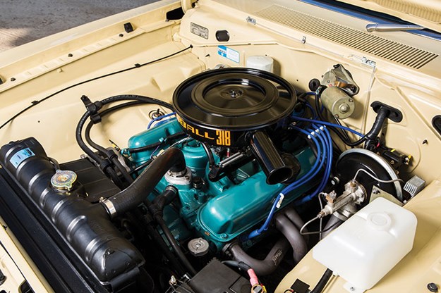 chrysler-valiant-engine-bay.jpg