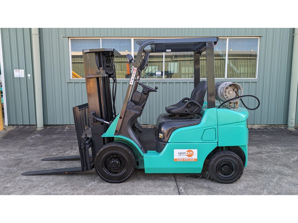 MITSUBISHI FG25ZNT
