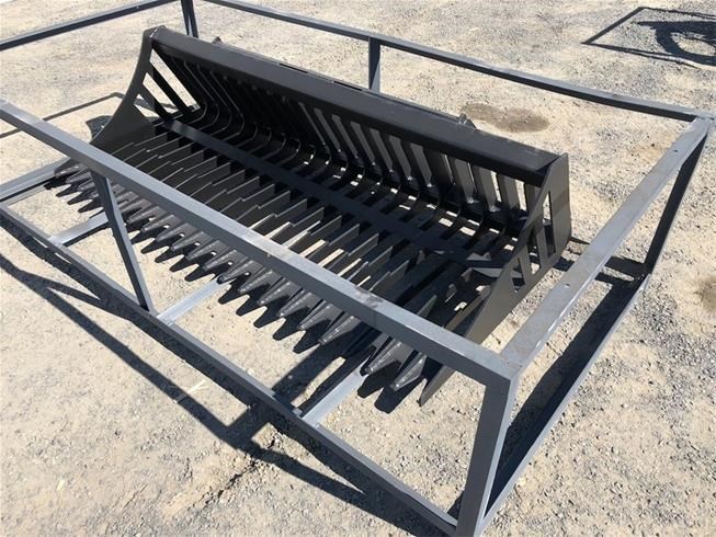 SKIDSTEER LOADER ROCK/SEIVE BUCKET