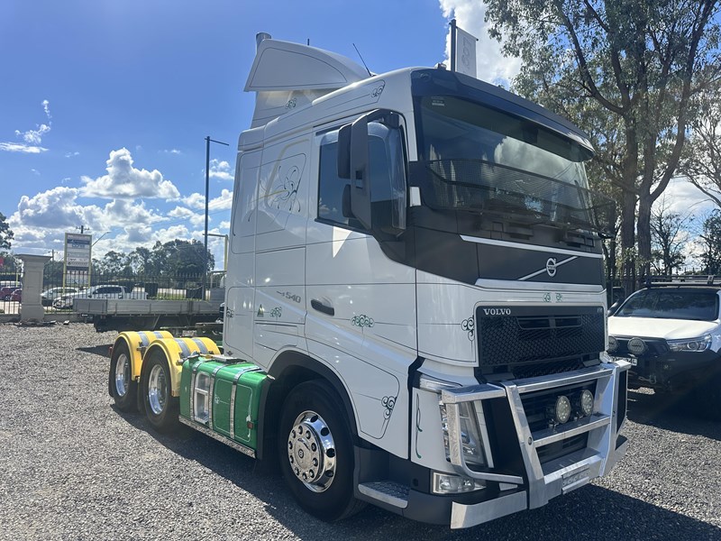2021 Volvo FH540