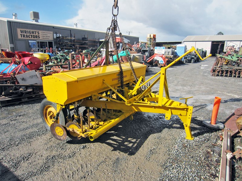 Connor Shea 18 Row Disc Seeder, Trailing