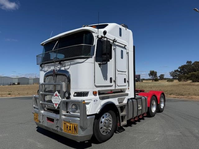 2013 Kenworth K200