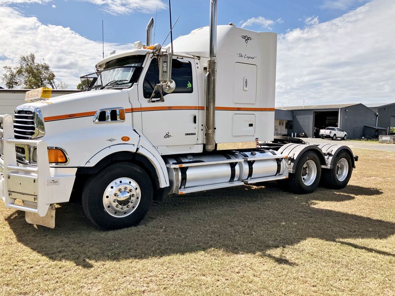 2009 STERLING AT9500 Road Train spec