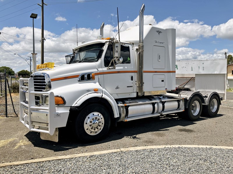2009 STERLING AT9500 Road Train spec