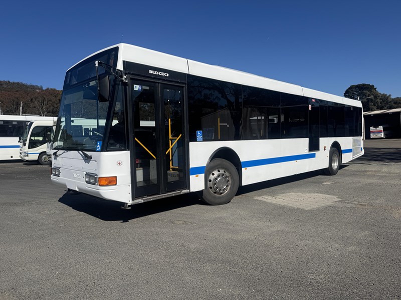 1999 Scania L94UB Lowfloor Bus, 1999 Model