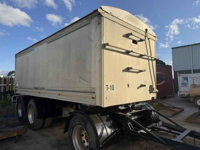 2004 Hercules 3ADT