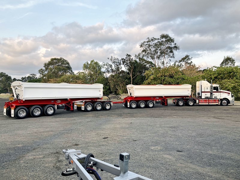 2026 BRUCE ROCK ENGINEERING ROAD TRAIN LEAD / B DOUBLE REAR Evolution