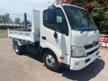 2013 HINO 300 SERIES - 617