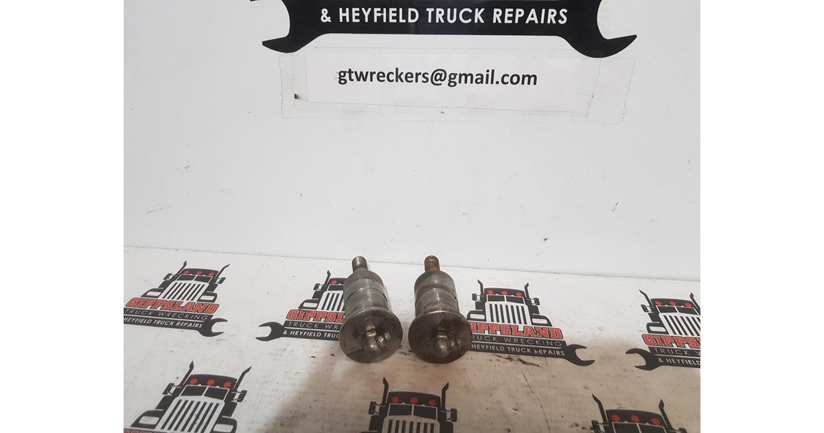 KENWORTH CAB OVER PIVOT GREASEABLE PINS K179541 KENWORTH K179541 for sale (refcode TA1109454)