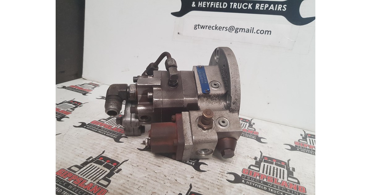 CUMMINS M11 FUEL PUMP RECONDITIONED 3090996 CUMMINS M11 3090996 for sale
