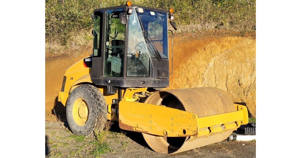 2005 CATERPILLAR CS433E for sale (refcode TA1140797)