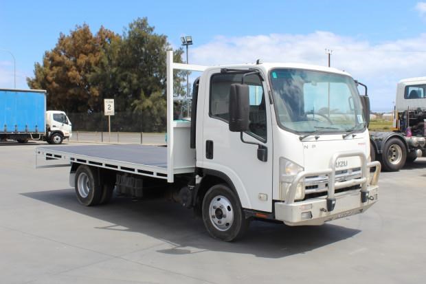 2011 ISUZU NPR200 for sale