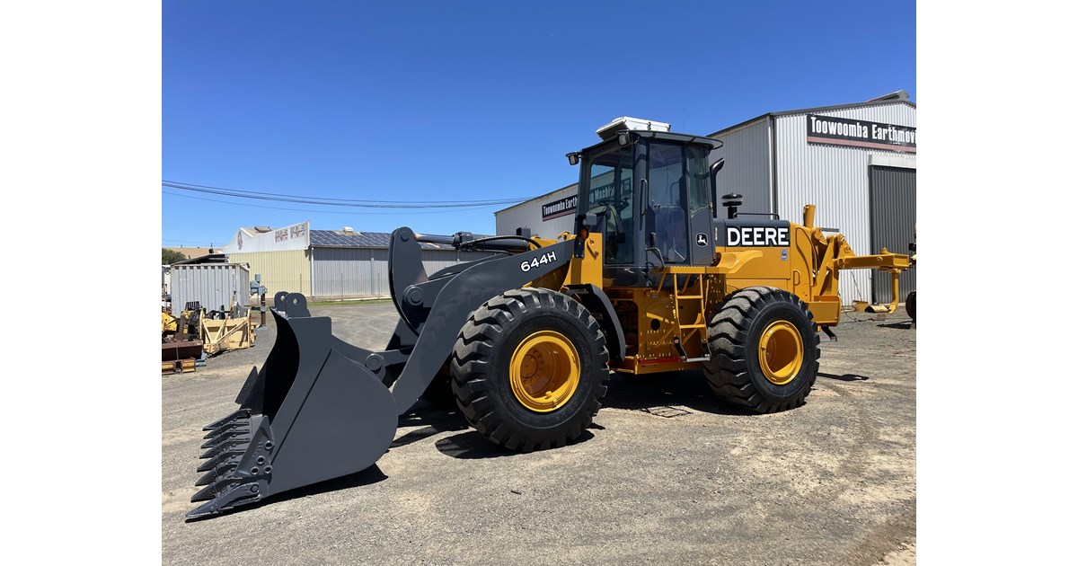 JOHN DEERE 644H for sale
