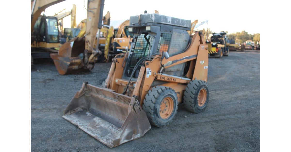 2004 CASE 95XT for sale (refcode TA1182039)