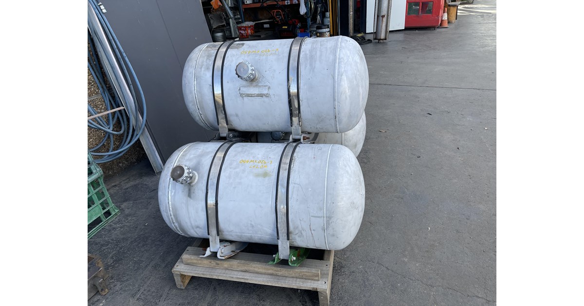 HYDRAULIC OIL TANKS ALUMINIUM for sale